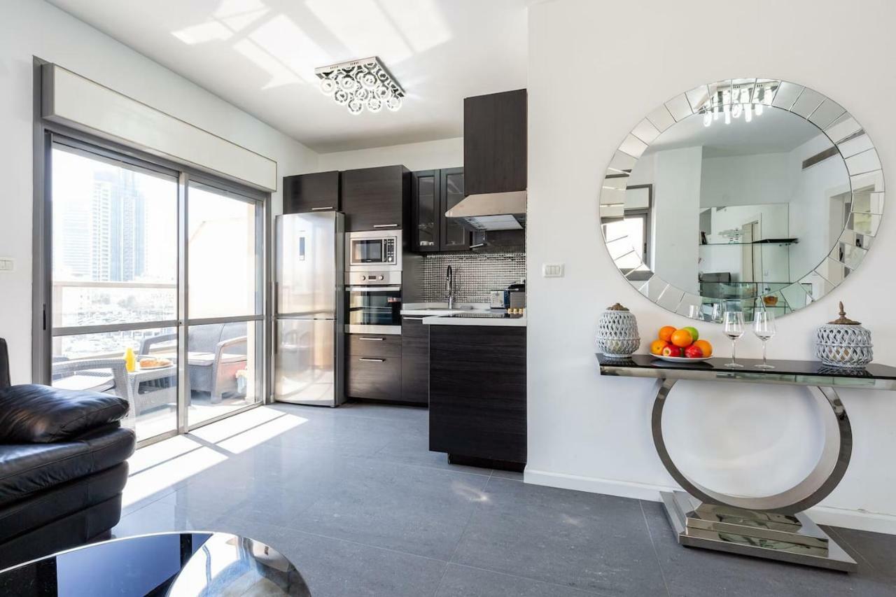 75m² 2 slaapkamer, 2 privé badkamer Appartement in Strandgebied Tel Aviv Buitenkant foto